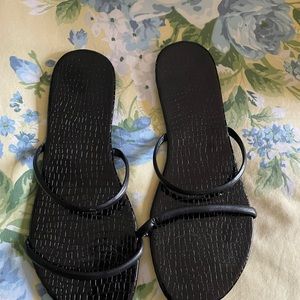 Black double strap sandal size 9.5